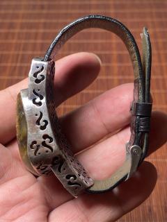 新疆和田玉籽料独籽阴雕描金弥勒佛镶嵌925银手牌#和田玉籽料# #和田