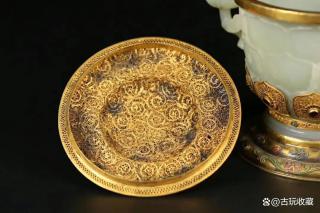 清代 和田玉包金镶宝双莲花耳盖罐「旧藏」高13.3cm耳距15.1cm