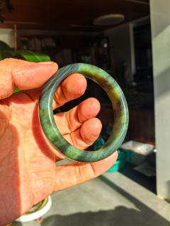 甄玉坊:很小众的和田玉青花手镯. 玩过和田玉多年的老玉友都知道,和田