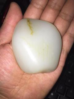 白玉菩提子怎么看真假,超简单的和田玉羊脂玉真假鉴别4步法
