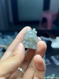 烟青宝宝龙小吊坠