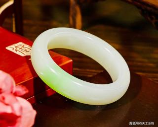 色艺双绝的昆仑玉!青海和田玉都有哪些色彩?