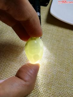 新疆和田玉弥勒佛