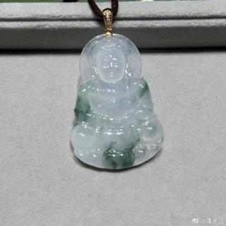 周五啦,宝子们晚上快来直播间蹲蹲哦,和田玉,翡翠等大家