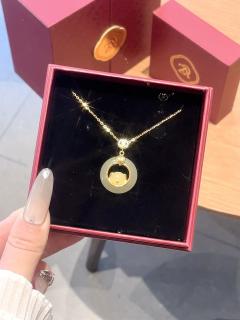 马年快乐🐎12生肖和田玉吊坠好美!